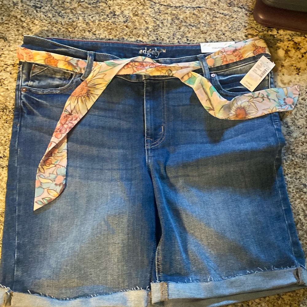 Maurice’s Shorts